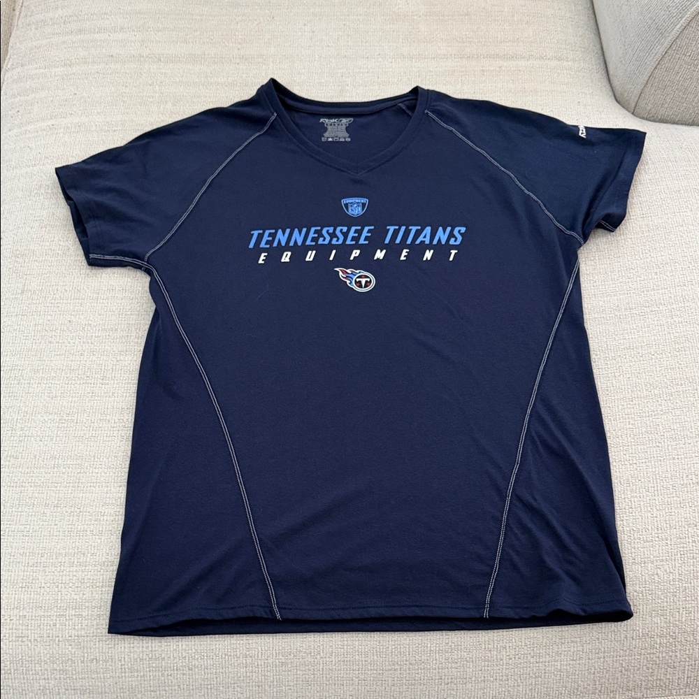 Reebok Navy Blue V-Neck T-Shirt